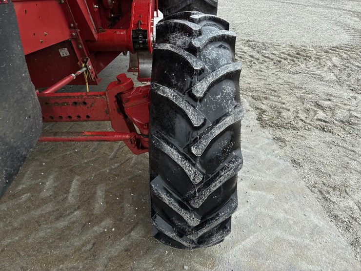 2000-case-ih-2388-image-45