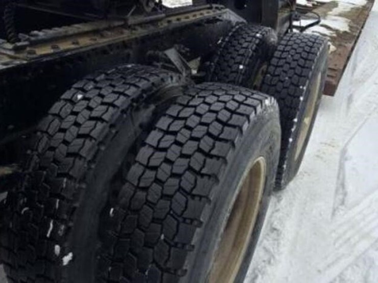 2012-mack-cxu-pinnacle-hiway-tractor---sleeper---h-image-15