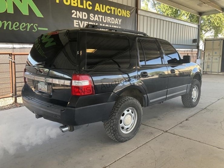 2016-ford-expedition-image-6