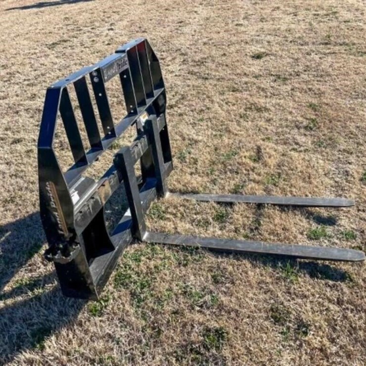 Land Pride PFL2042 Pallet Fork, Skid Steer Attach