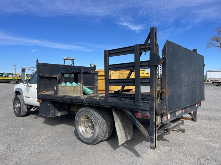 1995-gmc-sierra-3500hd-image-16