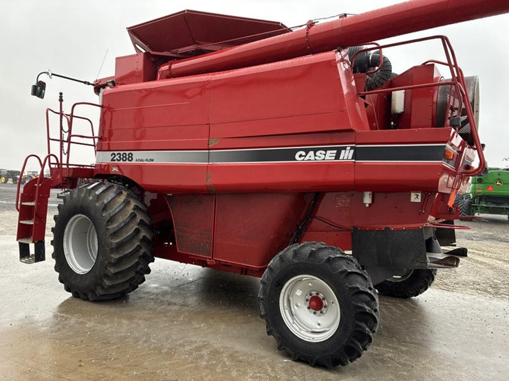 2000-case-ih-2388-image-6