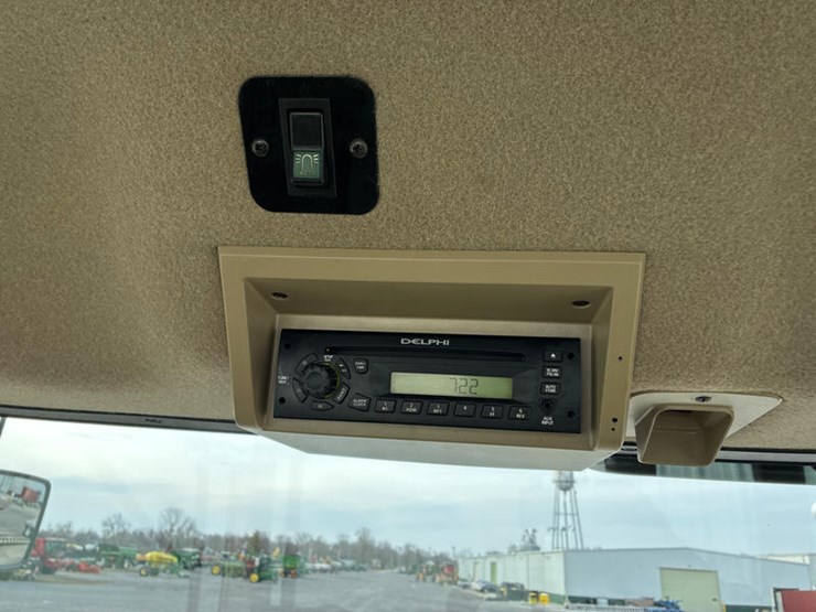 2009-john-deere-9430-image-71