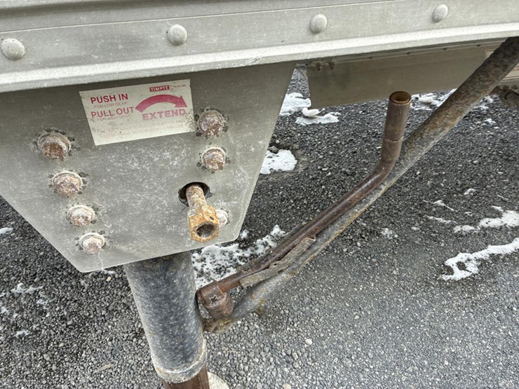 2000-timpte-hopper-image-14