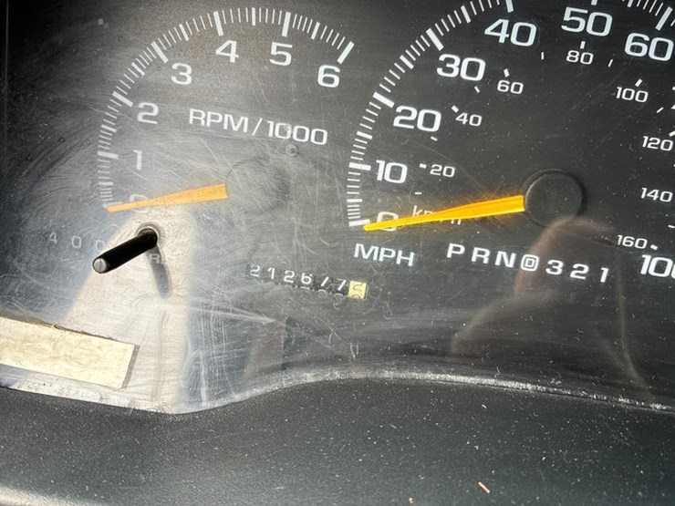 2000-chevrolet-2500-image-38