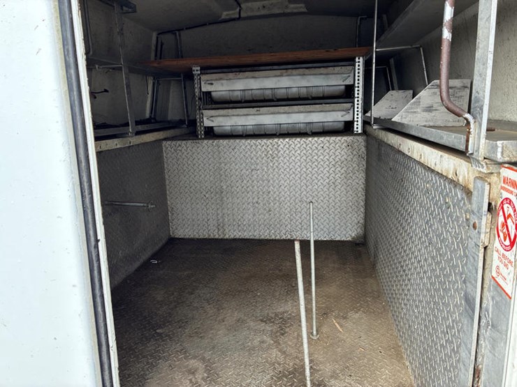 2000-chevrolet-2500-image-18