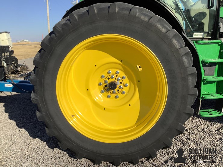 2014-john-deere-6170r-image-16