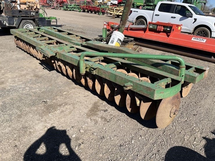 john-deere-18-image-5