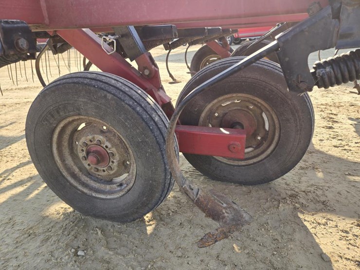 case-ih-4800-image-10