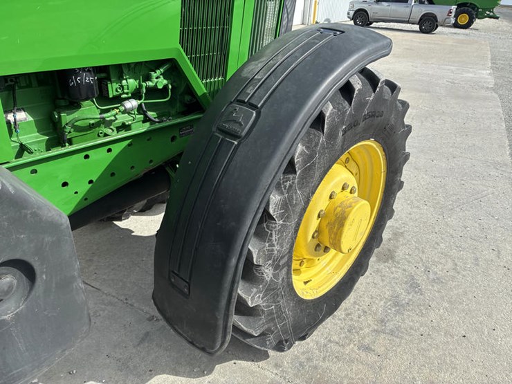 1998-john-deere-7810-image-38