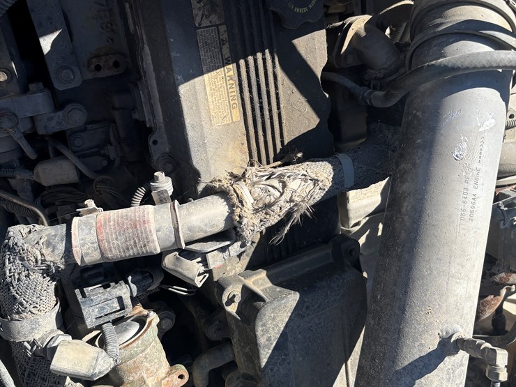 2009-peterbilt-340-image-27