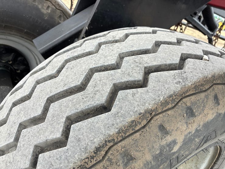 case-ih-tigermate-200-image-40