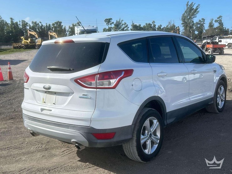 2016-ford-escape-image-3