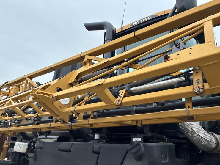 2015-ag-chem-rg1100-image-23