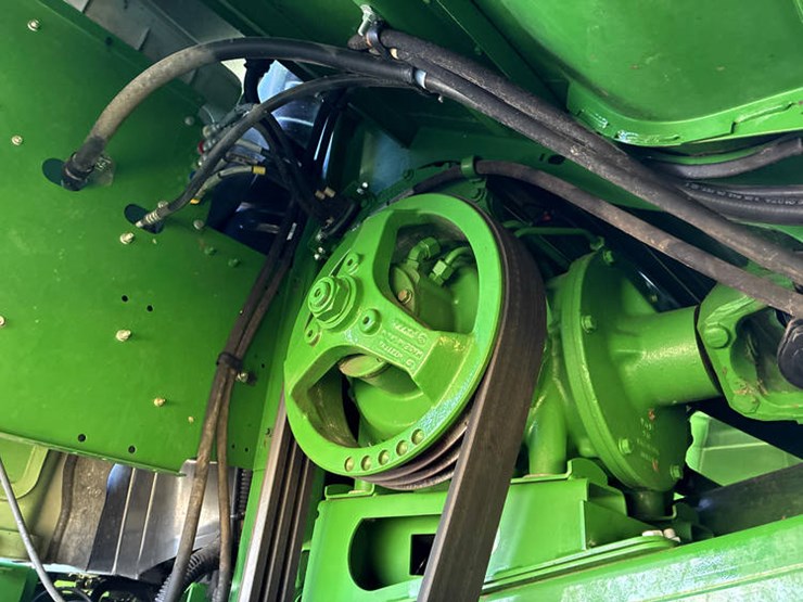 2017-john-deere-s680-image-52