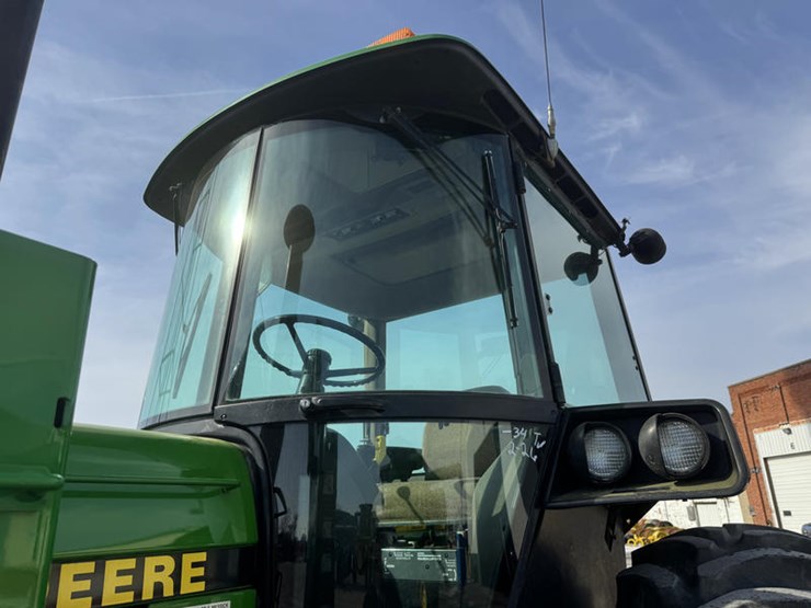 1991-john-deere-4255-image-37