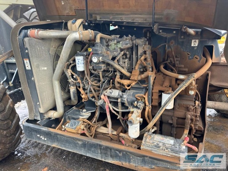 2015-jlg-g6-42a-image-12