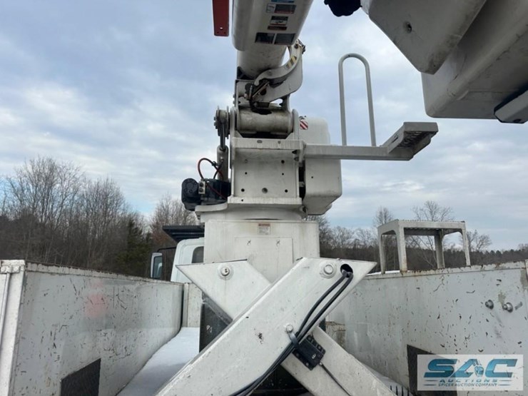 2012-international-durastar-4300-image-29