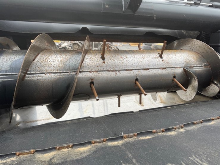 2013-case-ih-2162-image-18