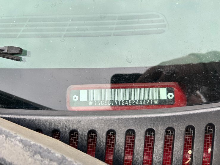 2004-chevrolet-1500-image-30