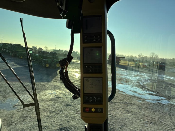 2008-john-deere-9870-sts-image-105