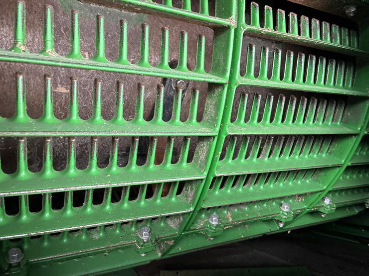 2015-john-deere-s670-image-65