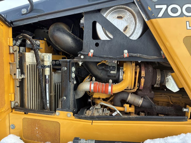 2020-john-deere-2020-image-45