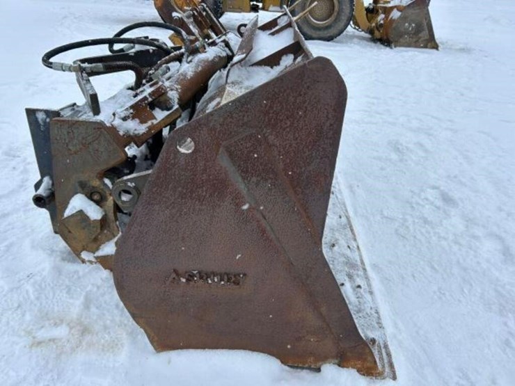 asbury-108-in.-smooth-wheel-loader-side-dump-image-12