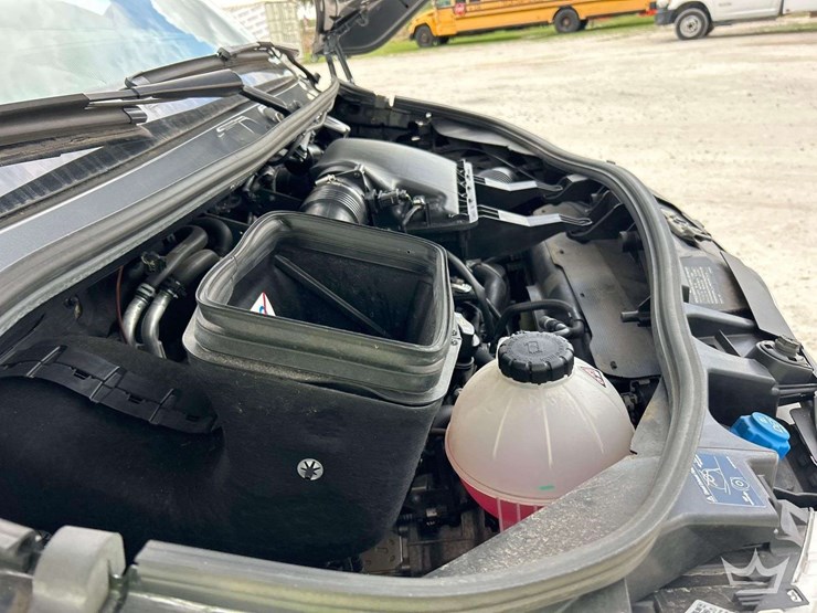 2021-mercedes-benz-sprinter-4500-image-9