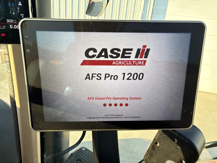 2024-case-ih-magnum-310-afs-connect-image-82