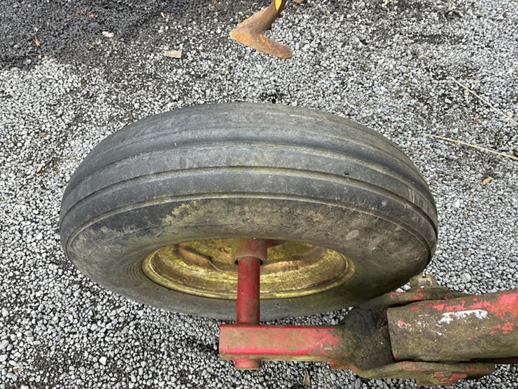 case-ih-4800-image-19