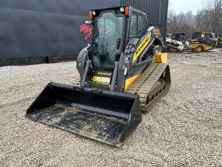 2017-new-holland-c232-image-8