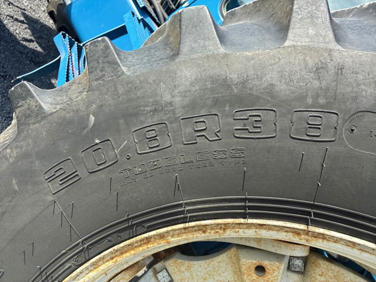 1990-ford-8730-image-44