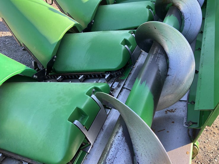 2009-john-deere-608c-image-13