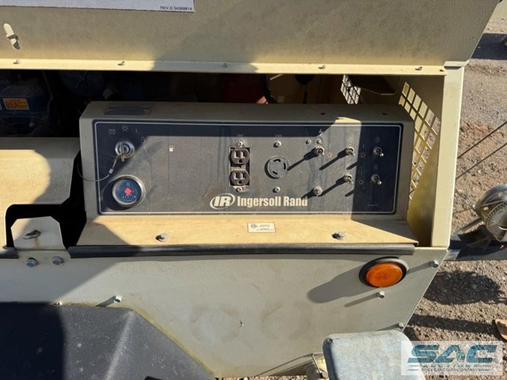 2011-doosan-ls60hz-t4f-image-9