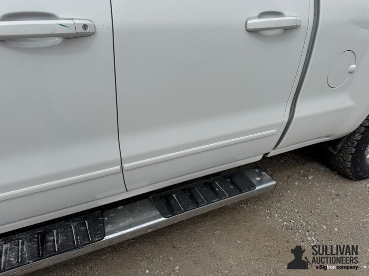 2015-chevrolet-silverado-1500-image-16