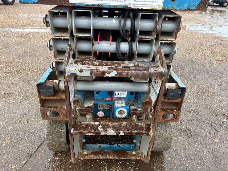 2018-genie-gs1930-image-14