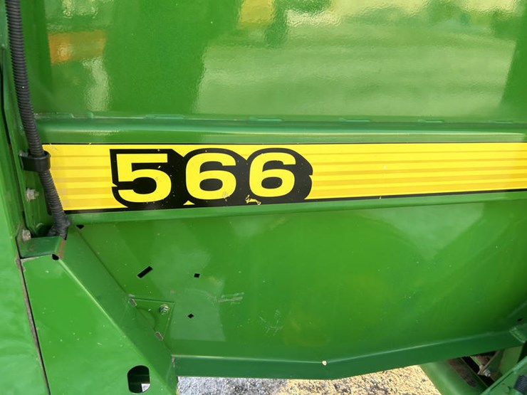 1999-john-deere-566-image-31