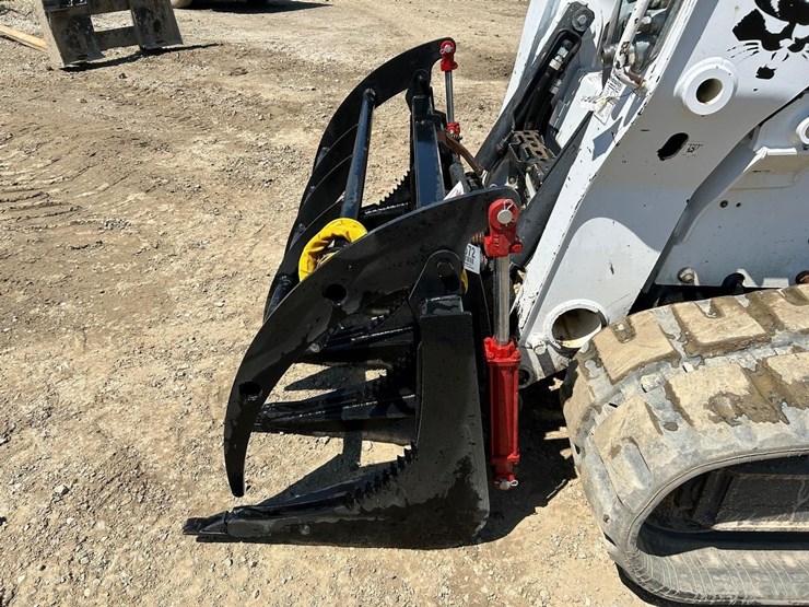 wildcat-68"-skid-steer-root-rake-grapple-image-6