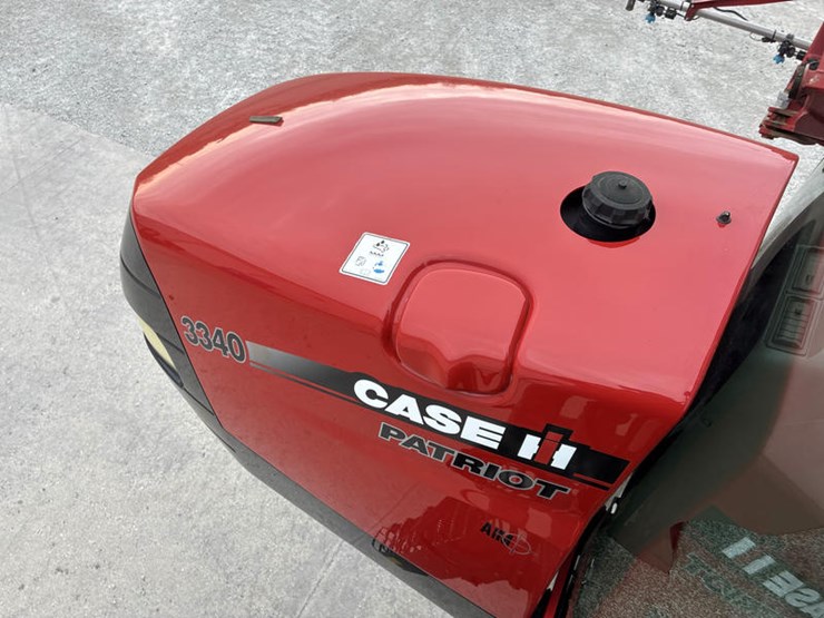 2015-case-ih-patriot-3340-image-60