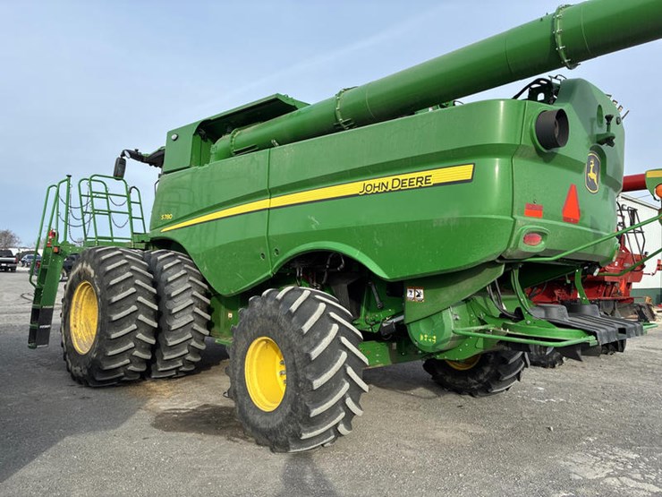 2023-john-deere-s780-image-5