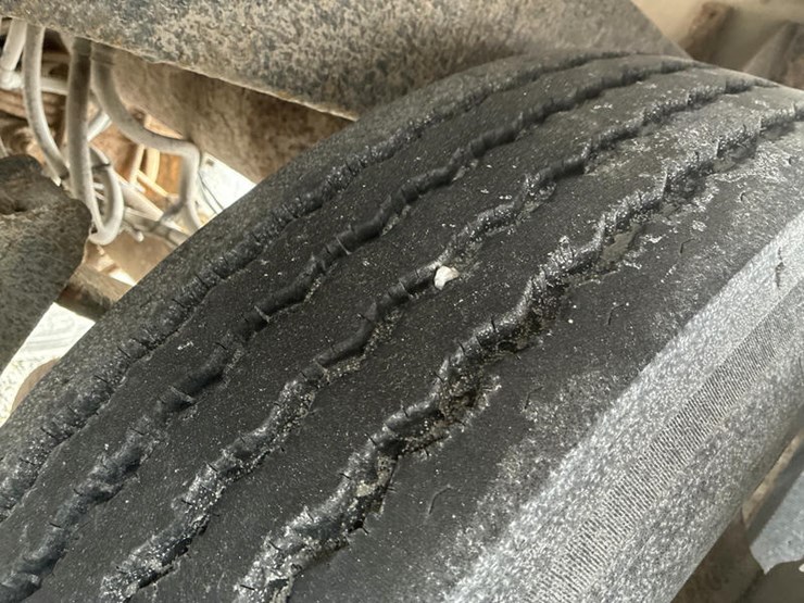 2000-timpte-hopper-image-26