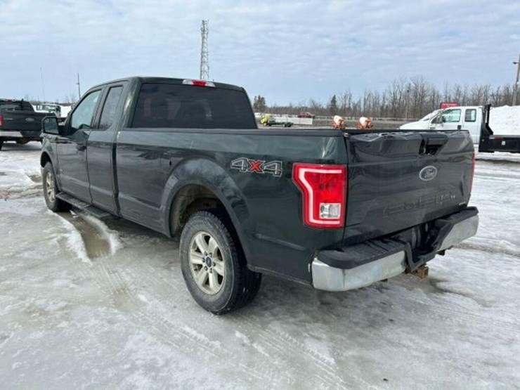 2016-ford-f150-xlt-image-6