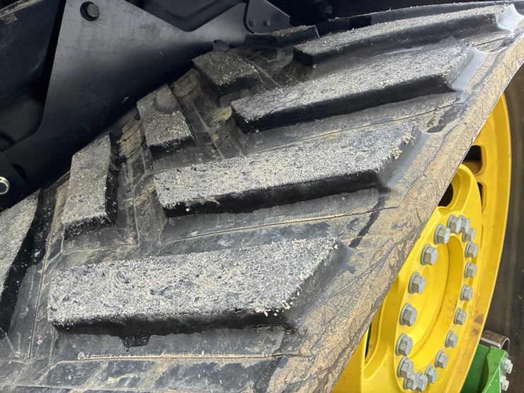 2021-john-deere-8rx-410-image-55