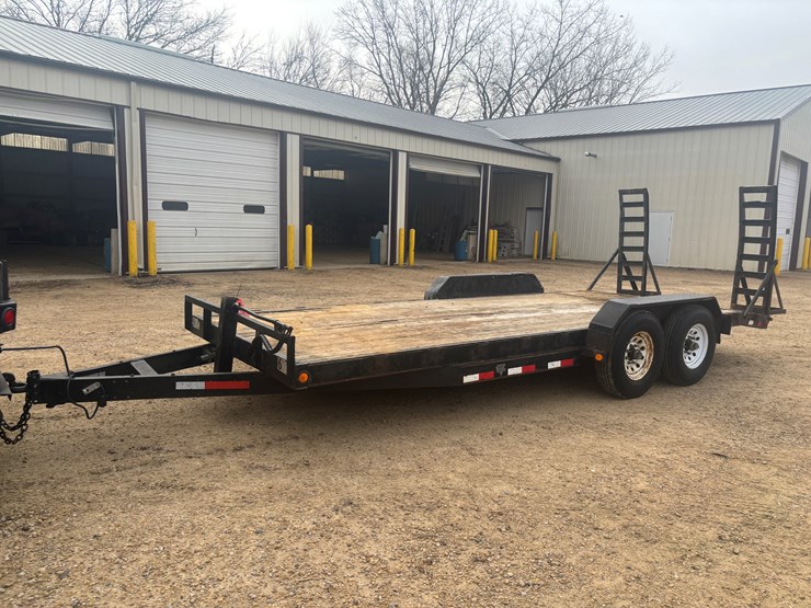 #2319-•-2010-pj-trailers-20'-trailer-image-1