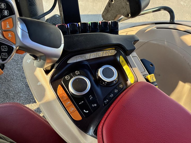 2024-case-ih-magnum-310-afs-connect-image-84