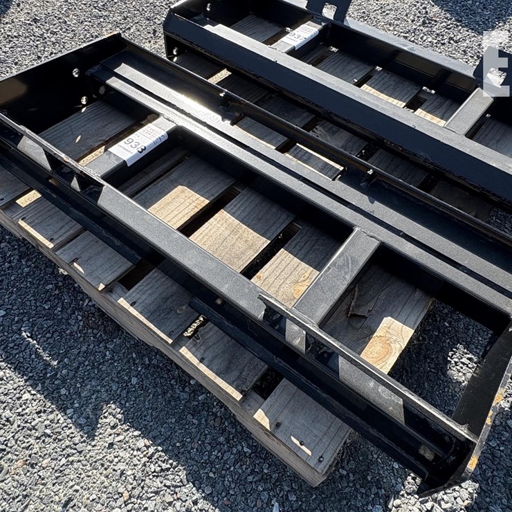 2025 PALLET FORK FRAME (NO FORKS INCLUDED)