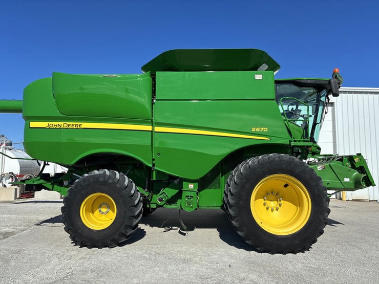 2012-john-deere-s670-image-4