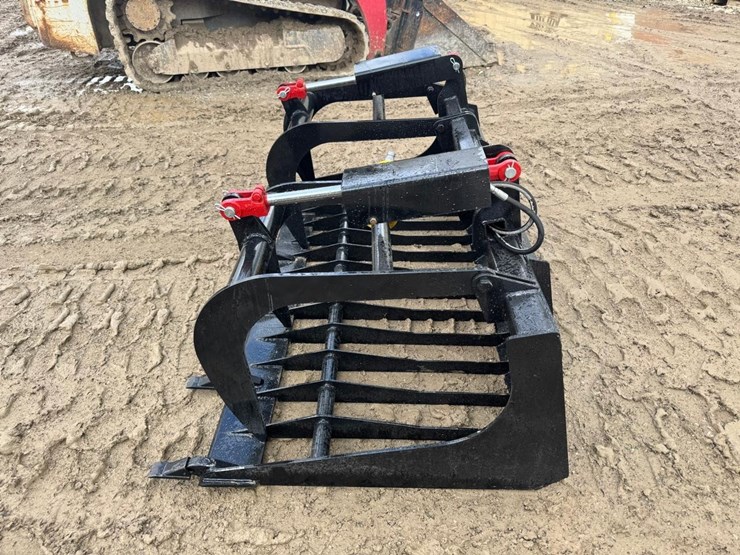 wildcat-72"-skid-steer-skeleton-grapple-with-teeth-image-6