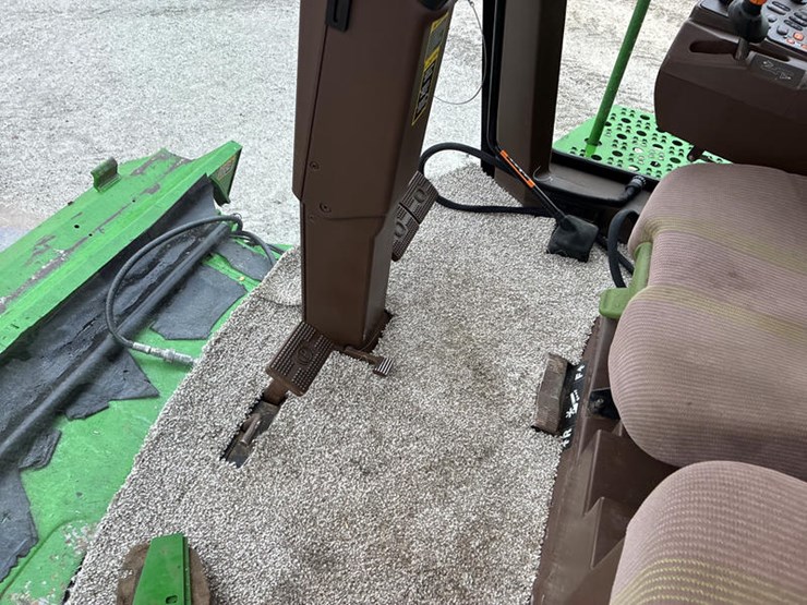 2003-john-deere-9650-sts-image-96